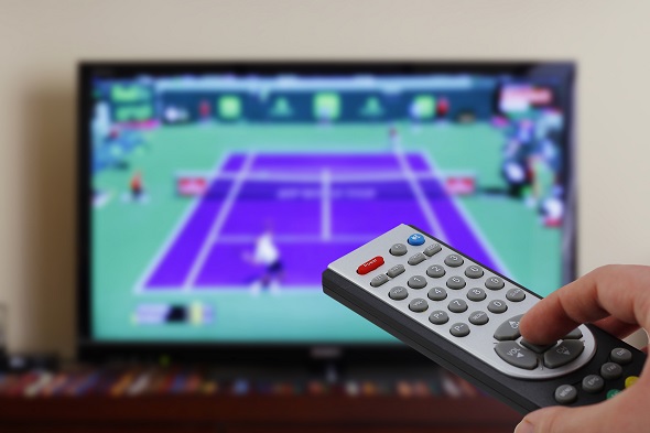 Tenis, sledování zápasu u TV