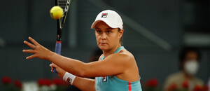 Ashleigh Bartyová je podle kurzů největší favoritkou na vítězku Australian Open 2022