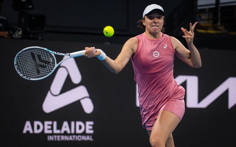 Tenistka Iga Swiatek na ženském tenisovém turnaji Adelaide International v Austrálie - sledujte WTA Adelaide živě
