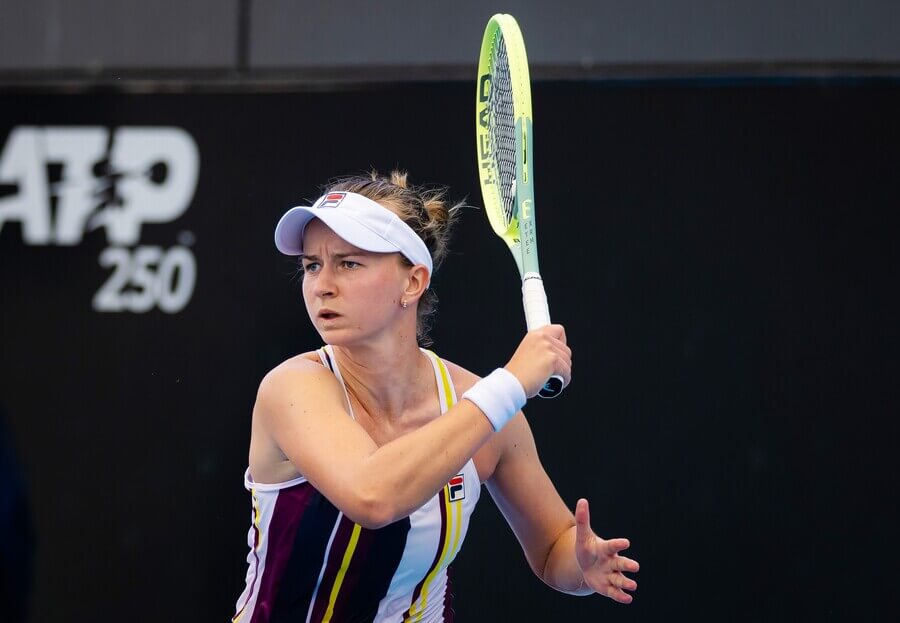 Tenis, WTA, Barbora Krejčíková během turnaje v Adelaide 2023