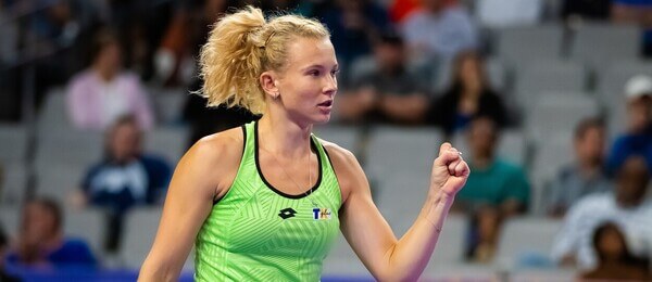 Česká tenistka Kateřina Siniaková v utkání WTA Tour