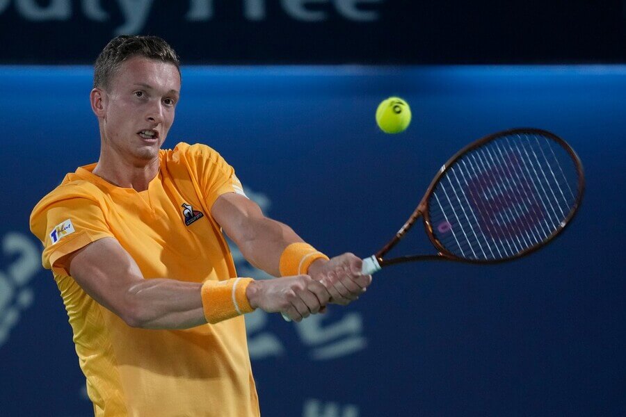 Tenis, ATP, Jiří Lehečka při turnaji ATP 500 v Dubaji