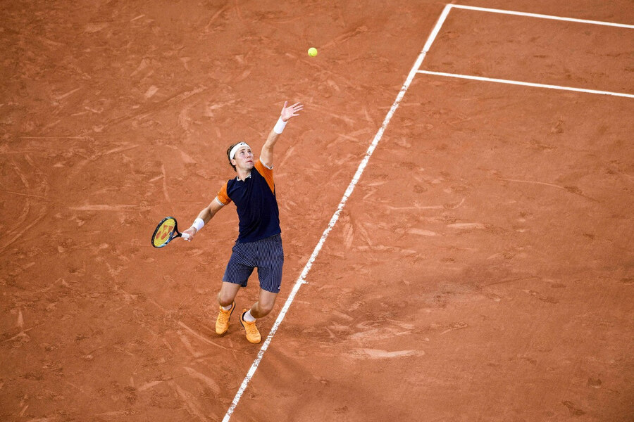 Tenis, ATP, Casper Ruud při antukovém French Open - Roland Garros v Paříži