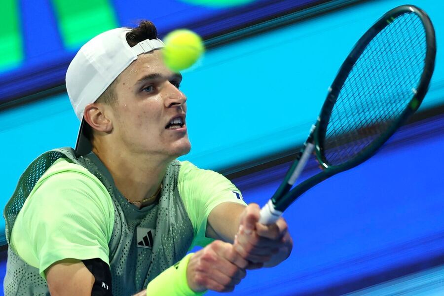 Jakub Menšík ve finále turnaje v Dauhá, dnes si zahraje osmifinále ATP 500 v Dubaji