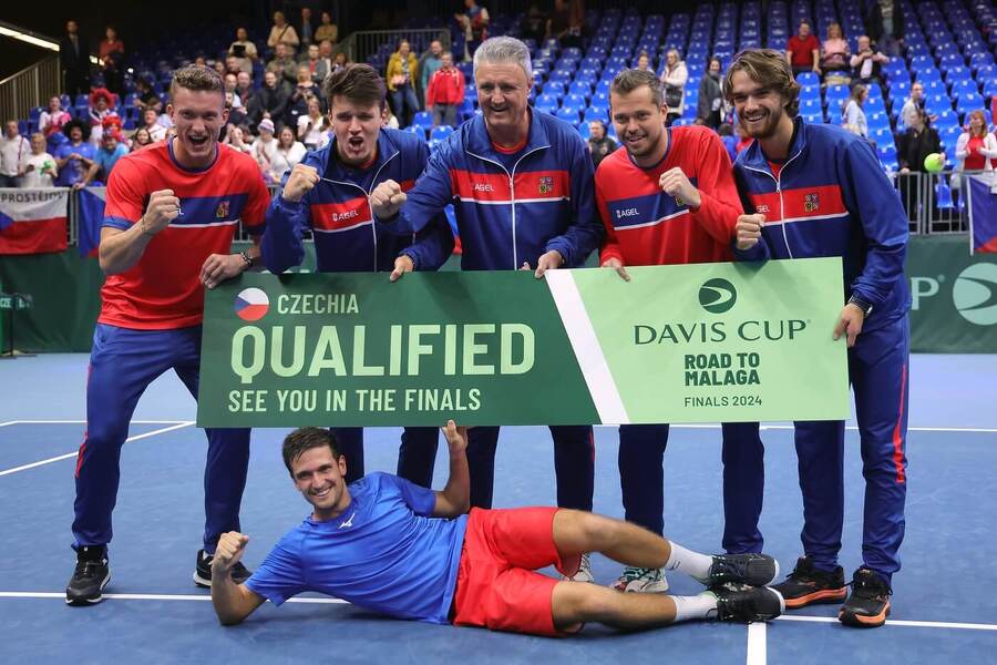 Tenis, Davis Cup - Davisův pohár, český tým se raduje z postupu z kvalifikace proti Izraeli