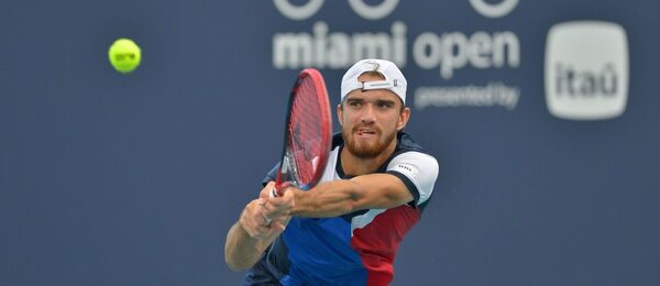 Tenis, ATP, Tomáš Macháč během turnaje Masters v Miami, zápas proti Andy Murraymu